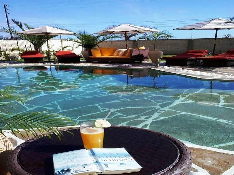 Amani Luxury Apartments Момбаса Екстериор снимка