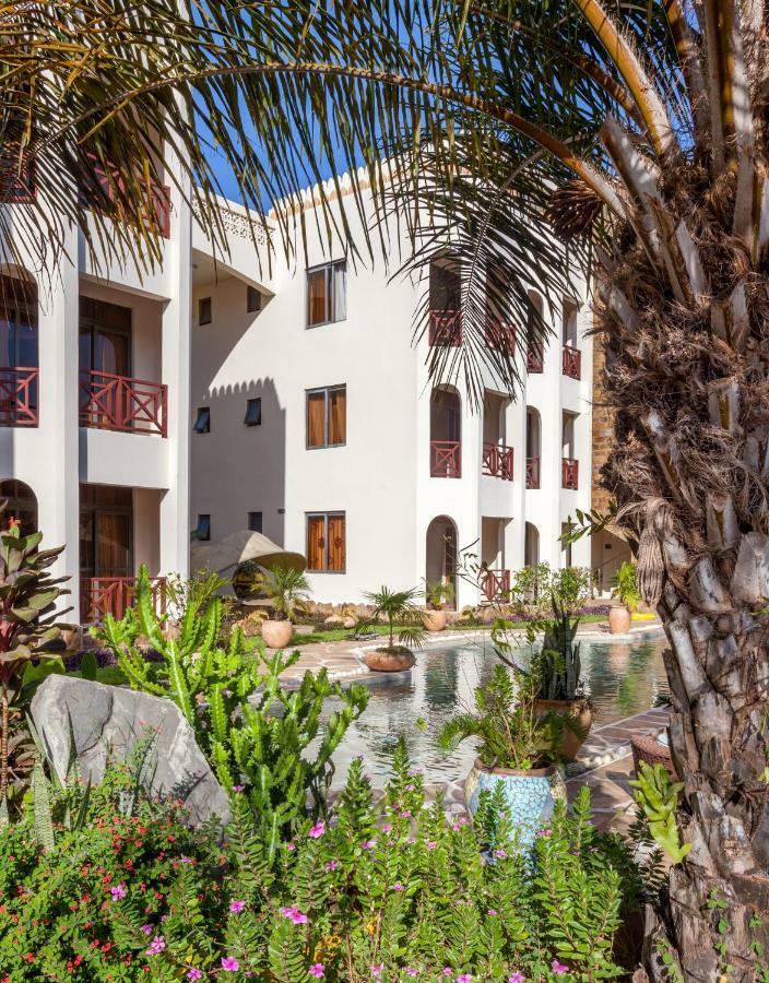 Amani Luxury Apartments Момбаса Екстериор снимка